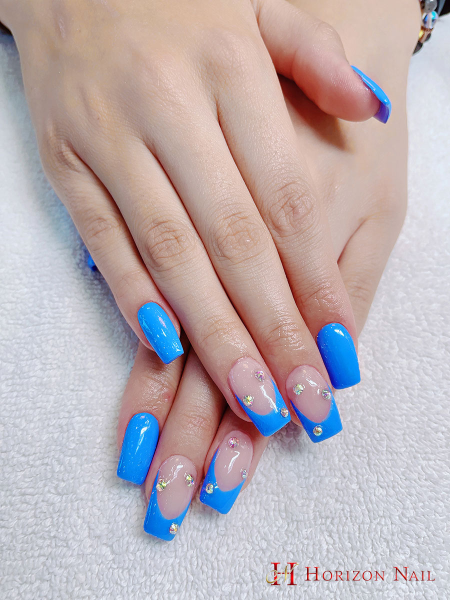 Horizon Nail